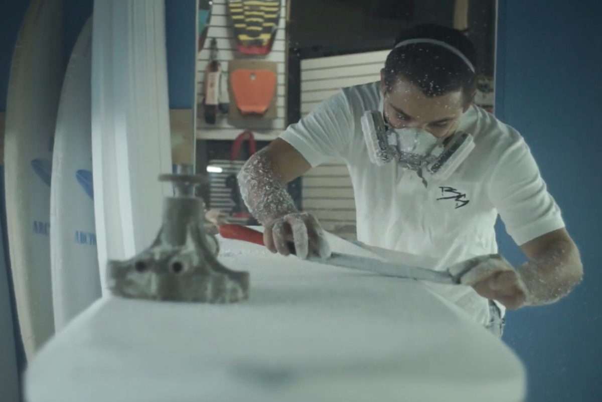 [INDUSTRIA PER&Uacute;] B Shaper Surfboards - Historia